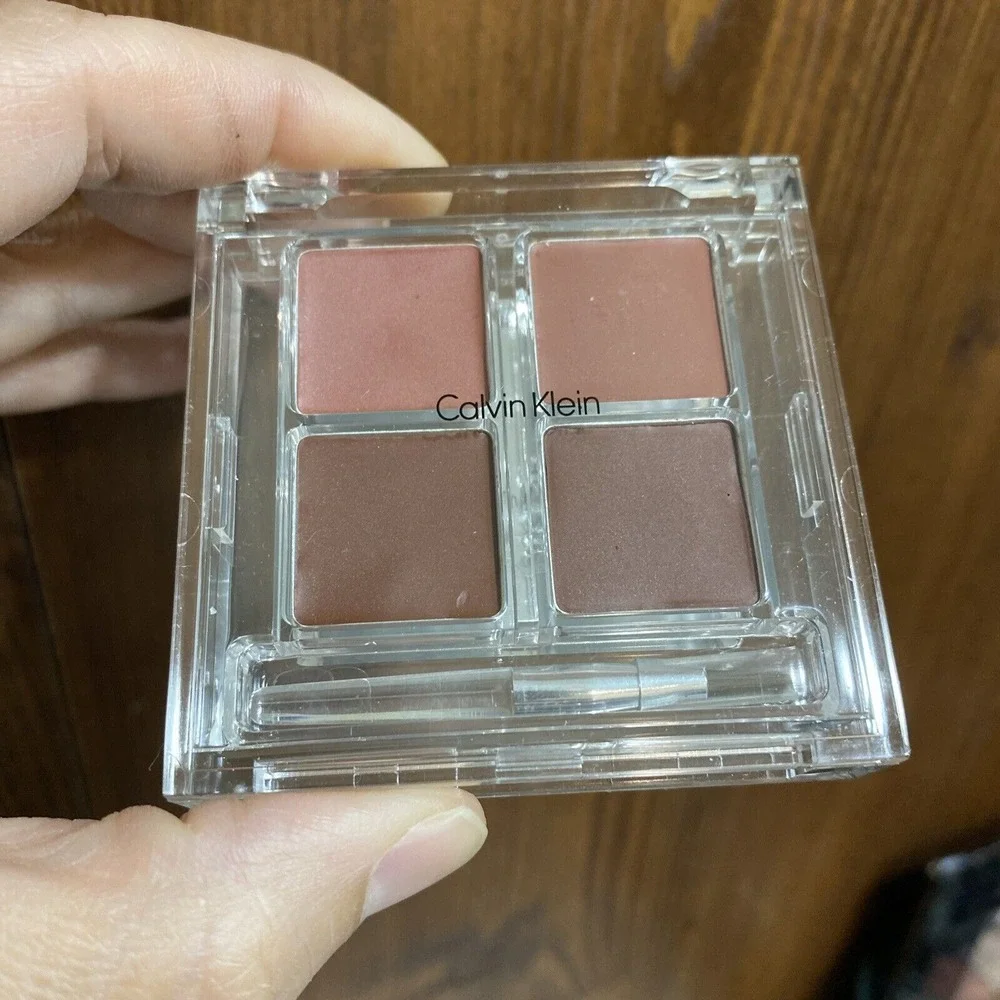 Calvin Klein Double Satin‎ Lip Color Lipstick Quad Maple Pink Smoke Cognac…..